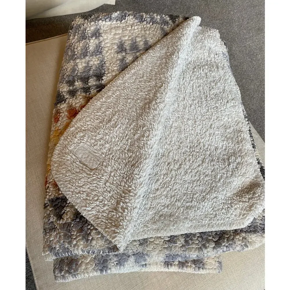 Pendleton Arrowpoint Grey Sherpa Twin Blanket 66